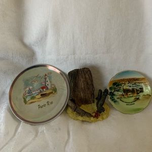 Three piece souvenir